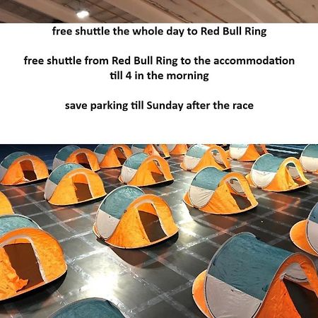 Hotel Indoor Camping Formel1 Motogp Spielberg à Judenburg Extérieur photo